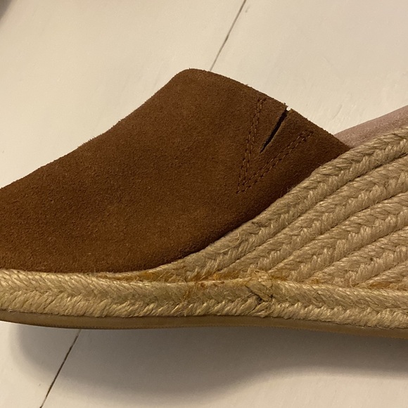 Sonoma Suede wWedge sz 8.5 M - Picture 6 of 6